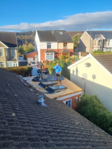 flat roof repairs pontypool