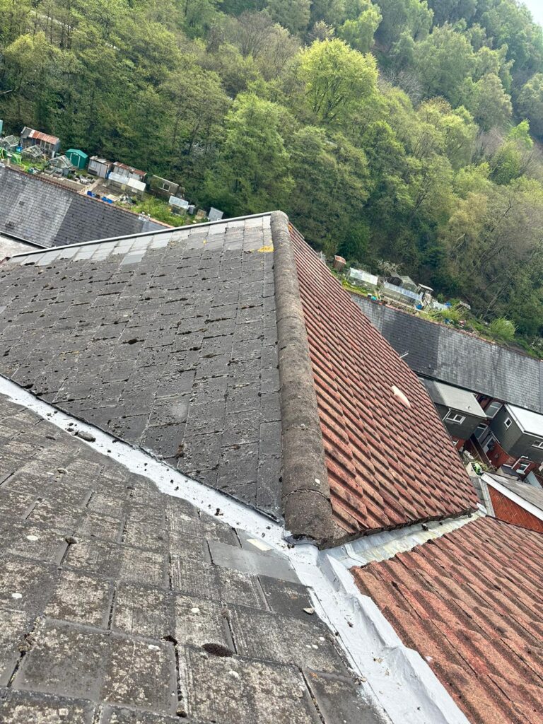 roof repairs cwmbran